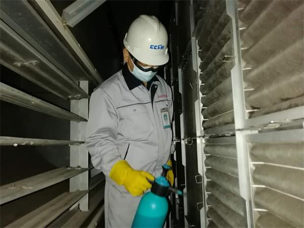 工業冷卻塔是如何處理工業廢熱的,工業冷卻塔安裝過程